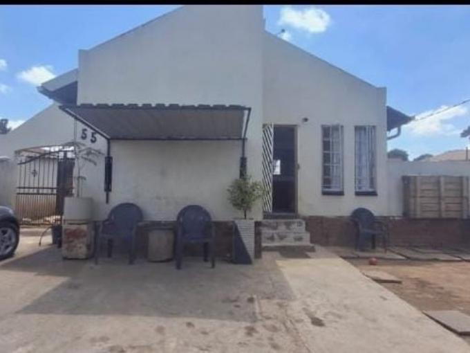 2 Bedroom House for Sale For Sale in Elsburg - MR699285