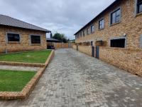 2 Bedroom 2 Bathroom Simplex for Sale for sale in Brackendowns