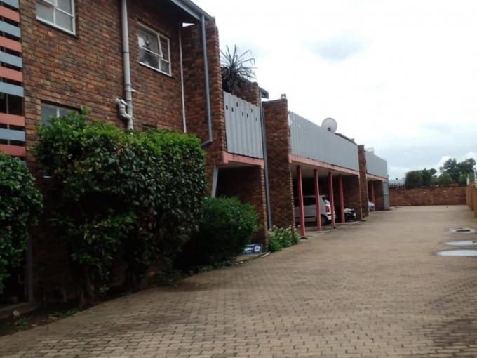 3 Bedroom Apartment for Sale For Sale in Brackendowns - MR699303