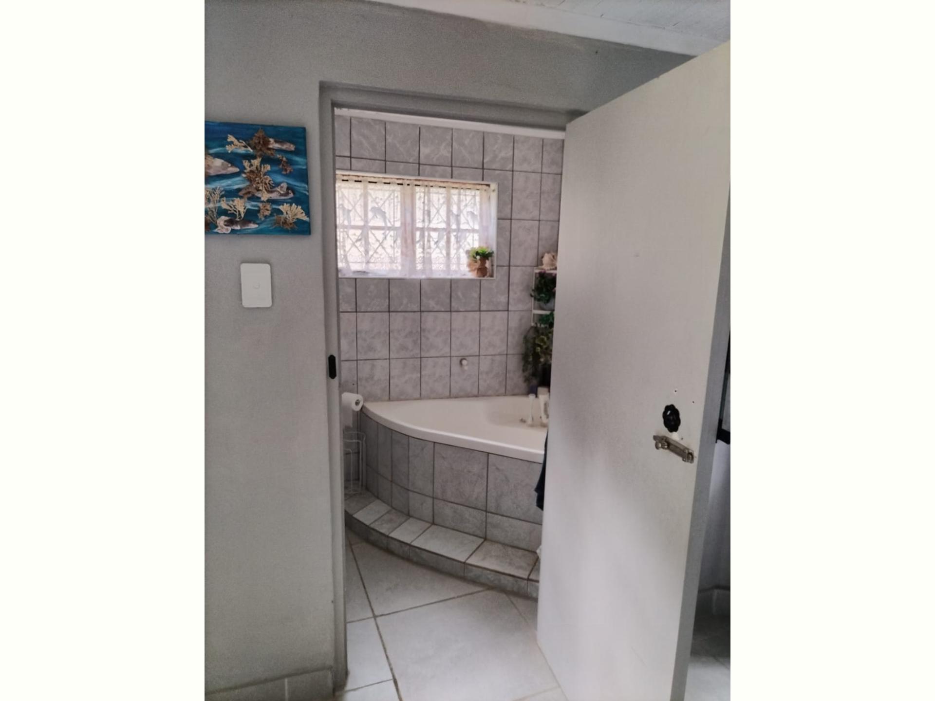  of property in Hibberdene