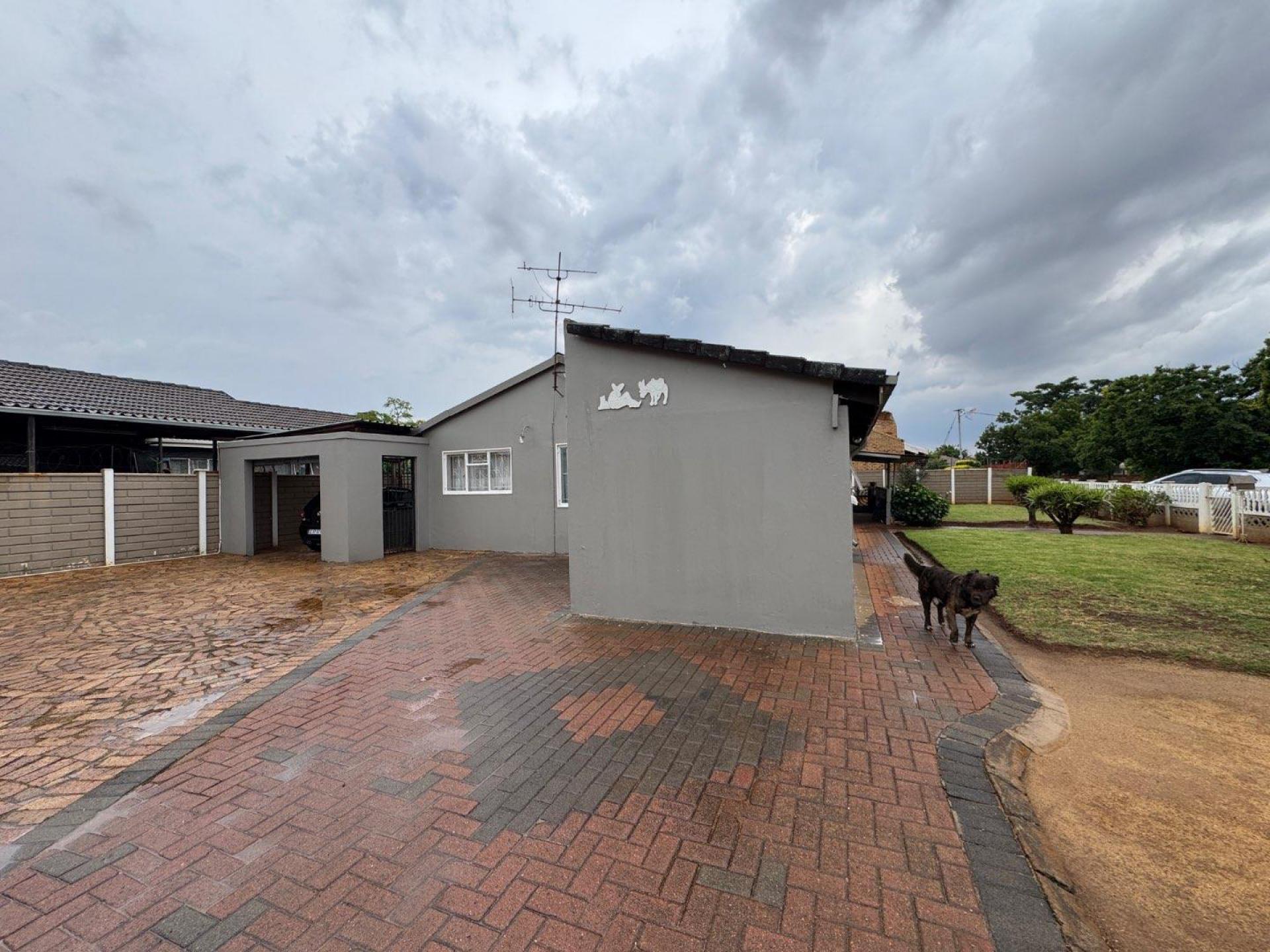  of property in Ennerdale South