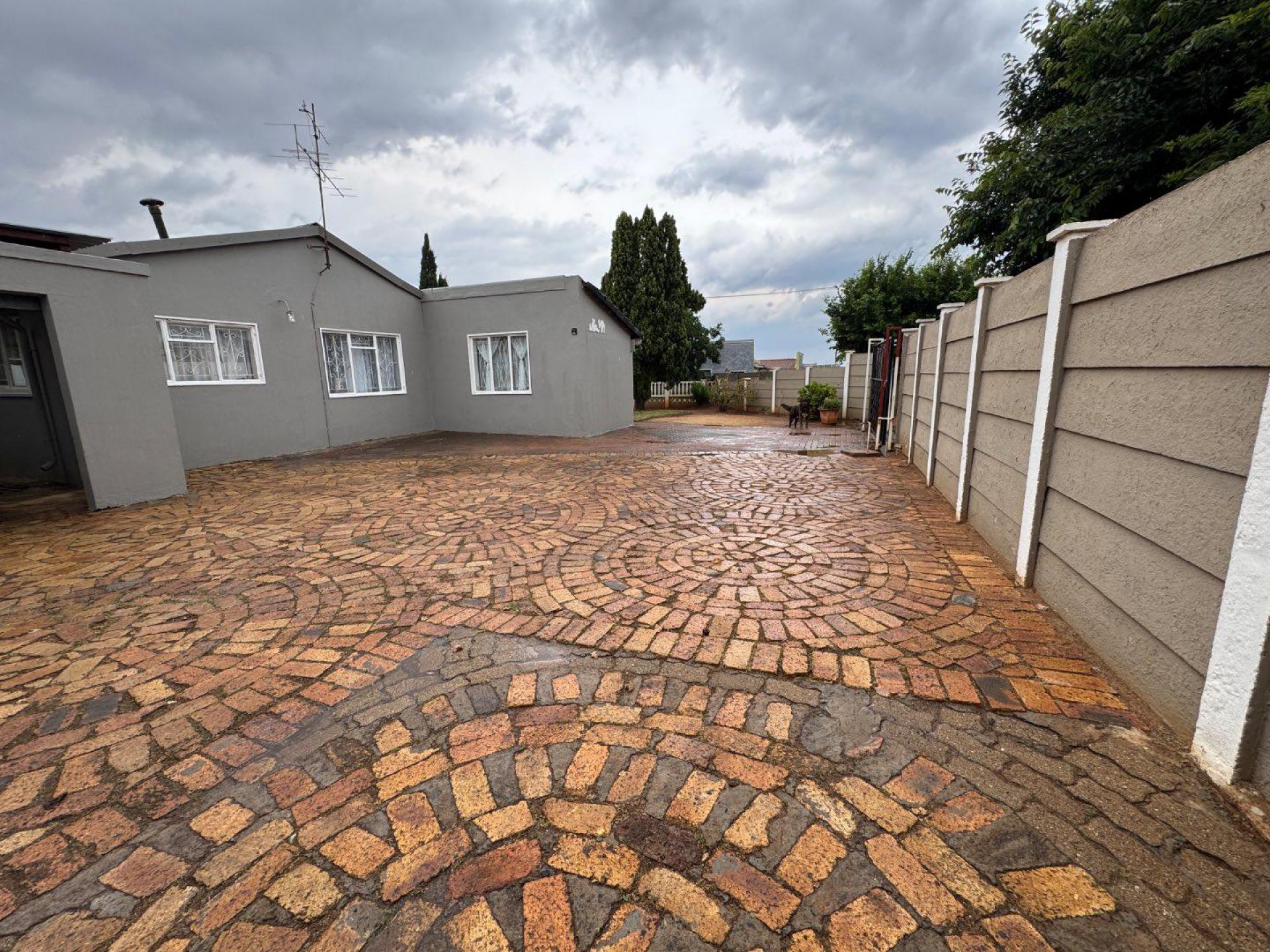  of property in Ennerdale South