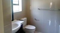 Main Bathroom of property in Amanzimtoti 