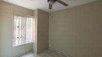 Bed Room 1 - 23 square meters of property in Amanzimtoti 