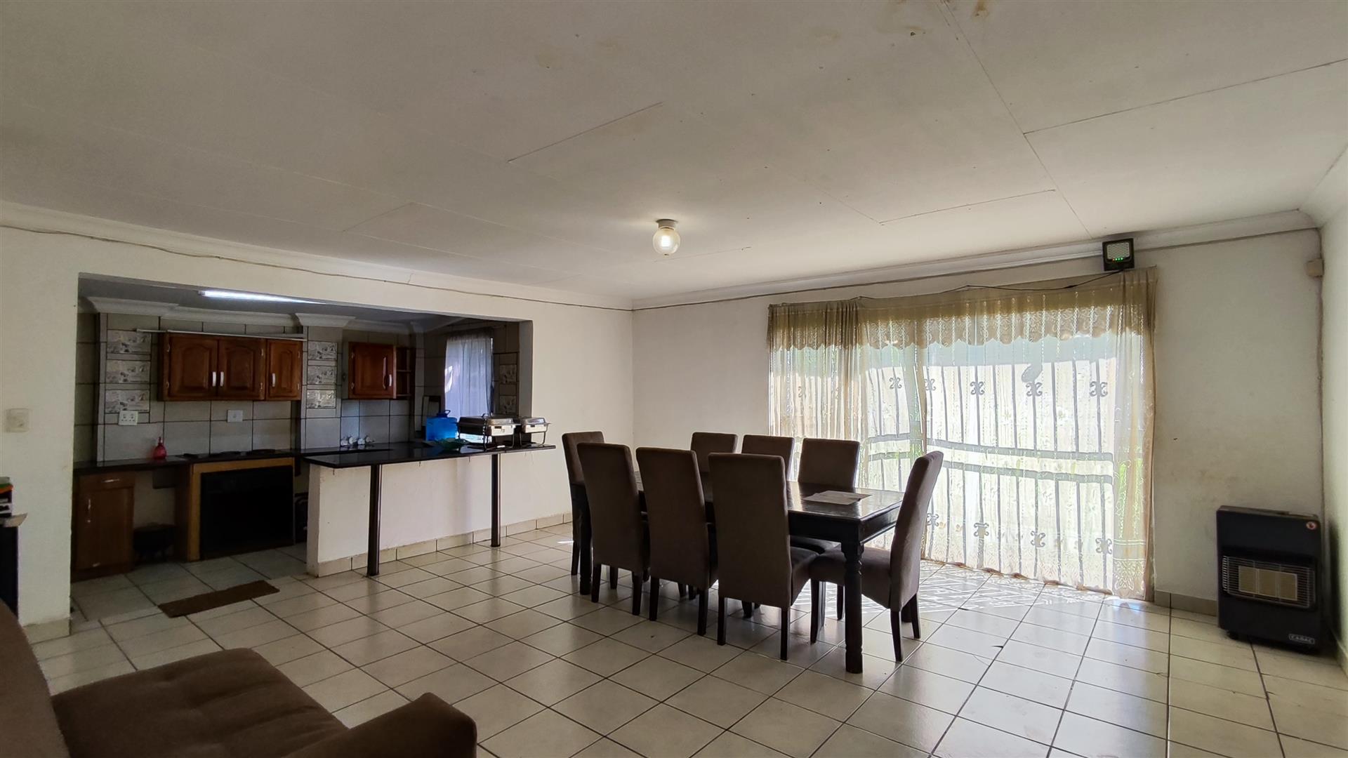 Dining Room - 27 square meters of property in Spaarwater