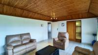 Lounges - 22 square meters of property in Spaarwater