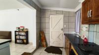 Kitchen - 29 square meters of property in Spaarwater