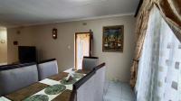 Dining Room of property in Edleen