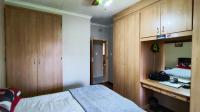 Bed Room 2 - 14 square meters of property in Edleen