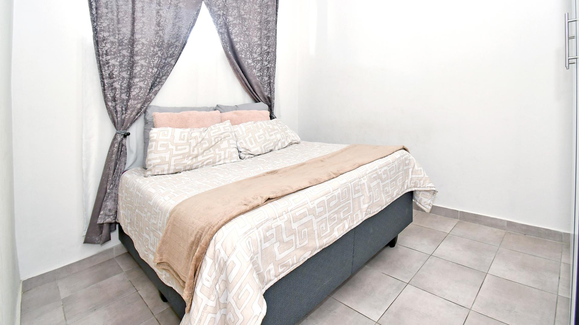 Bed Room 2 of property in Rynfield