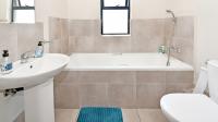 Bathroom 1 of property in Rynfield
