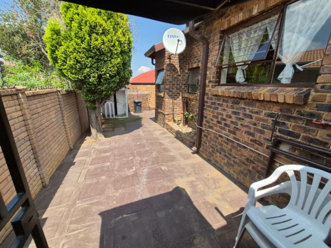 3 Bedroom Simplex for Sale For Sale in Liefde en Vrede - MR699364