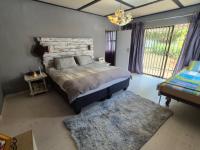  of property in Glenvista