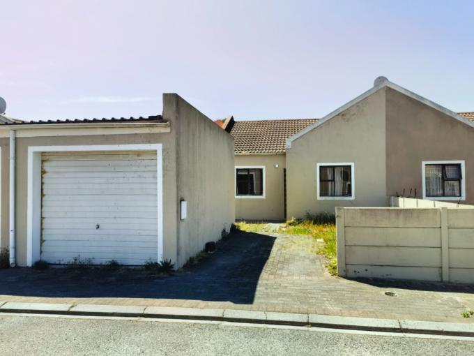 2 Bedroom House for Sale For Sale in Weltevreden Valley - MR699381