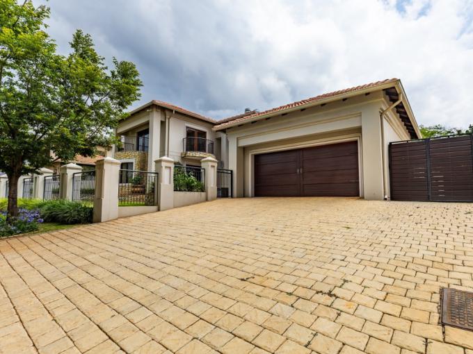 4 Bedroom House for Sale For Sale in Boardwalk Manor Estate - MR699385