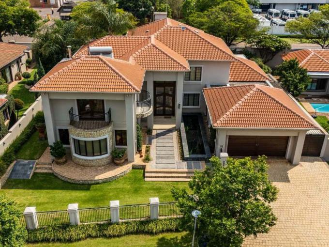 4 Bedroom House for Sale For Sale in Boardwalk Manor Estate - MR699385
