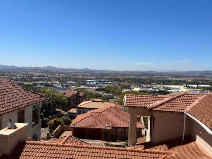 4 Bedroom House for Sale For Sale in Cashan - MR699397