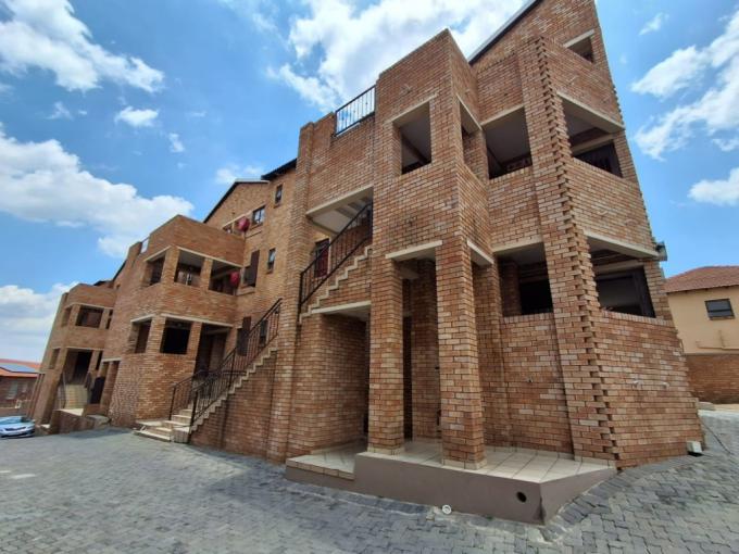 2 Bedroom Simplex for Sale For Sale in Winchester Hills - MR699405