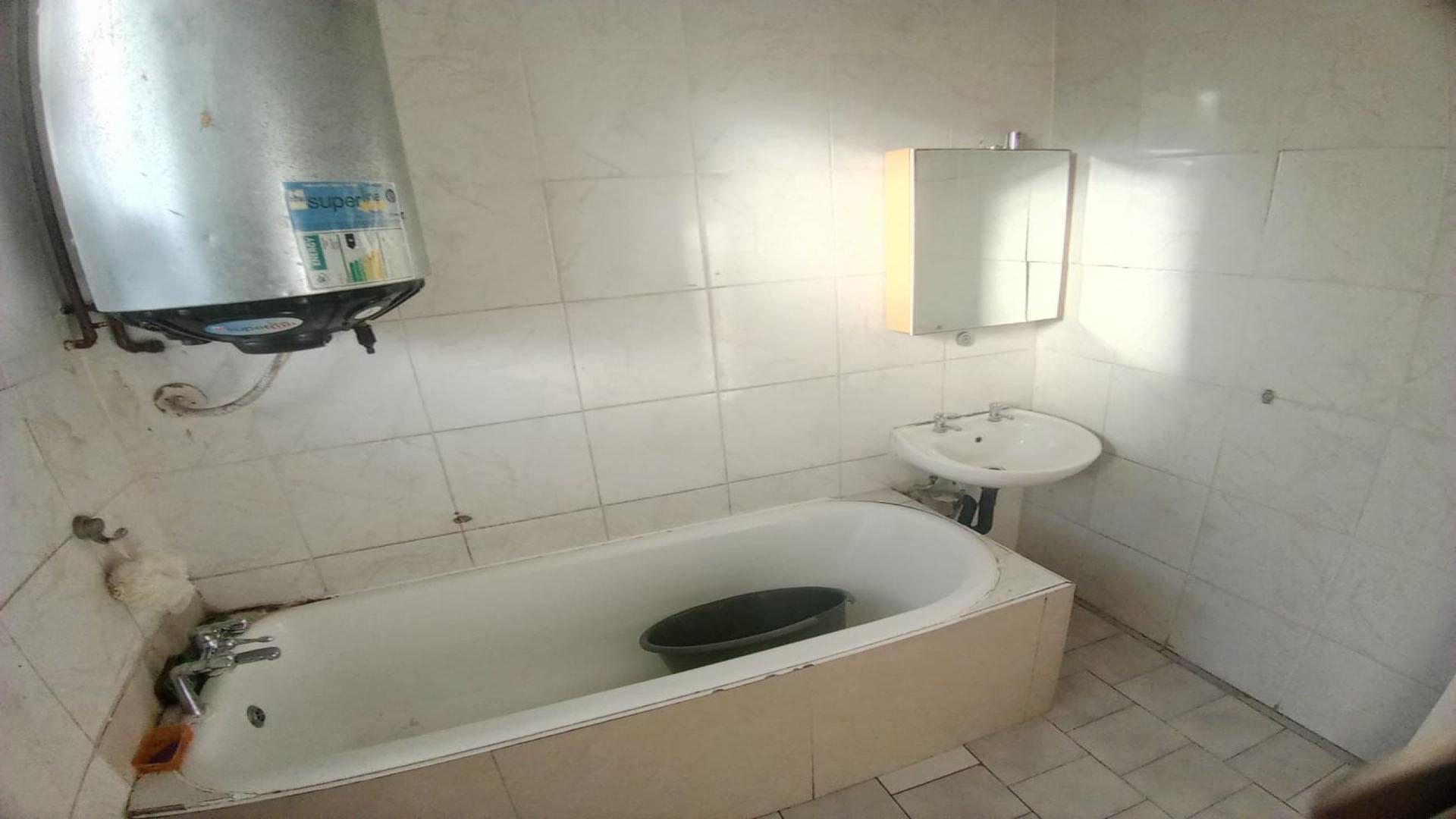 Bathroom 1 of property in Durban Central