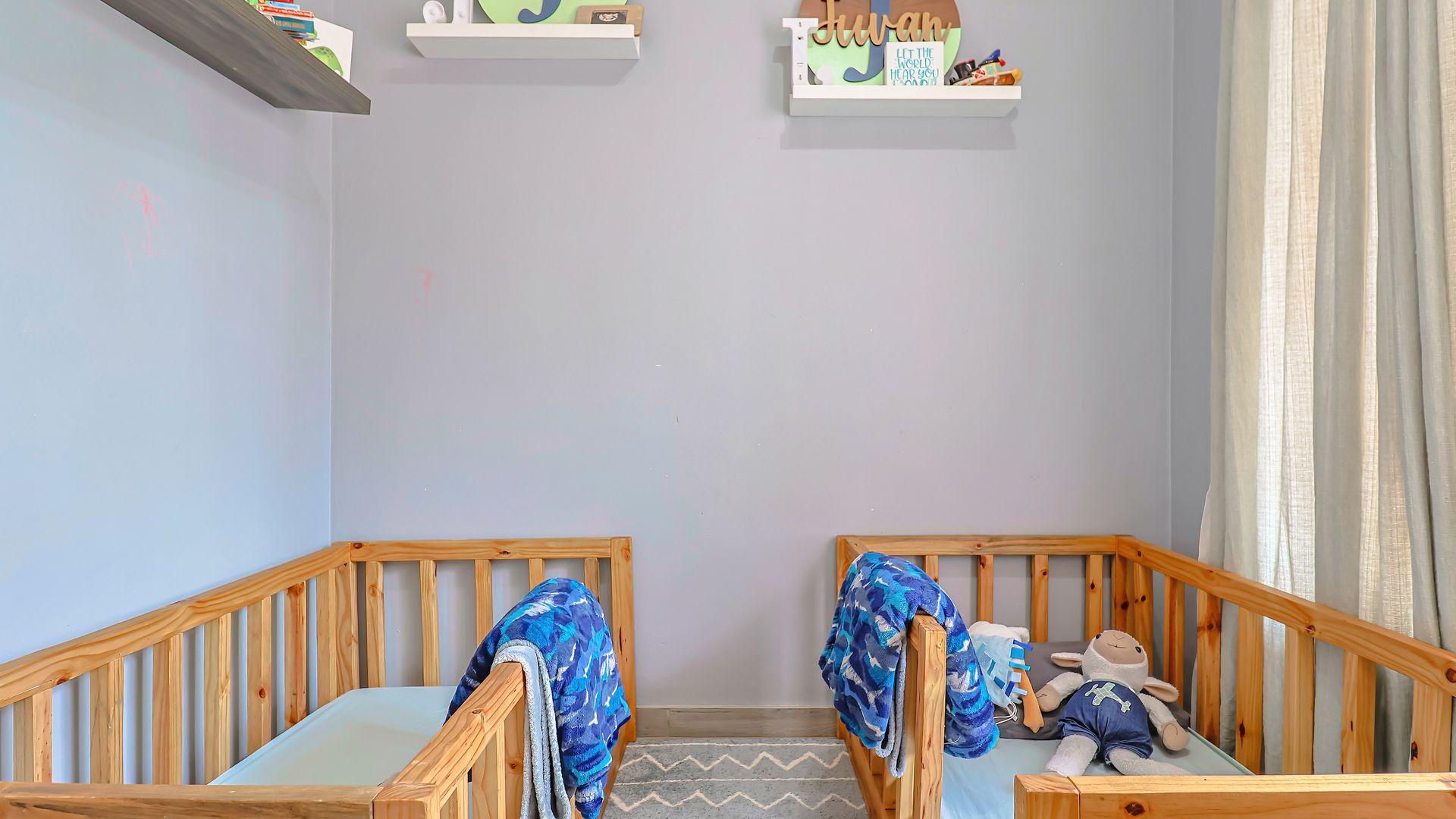  of property in Pierre van Ryneveld