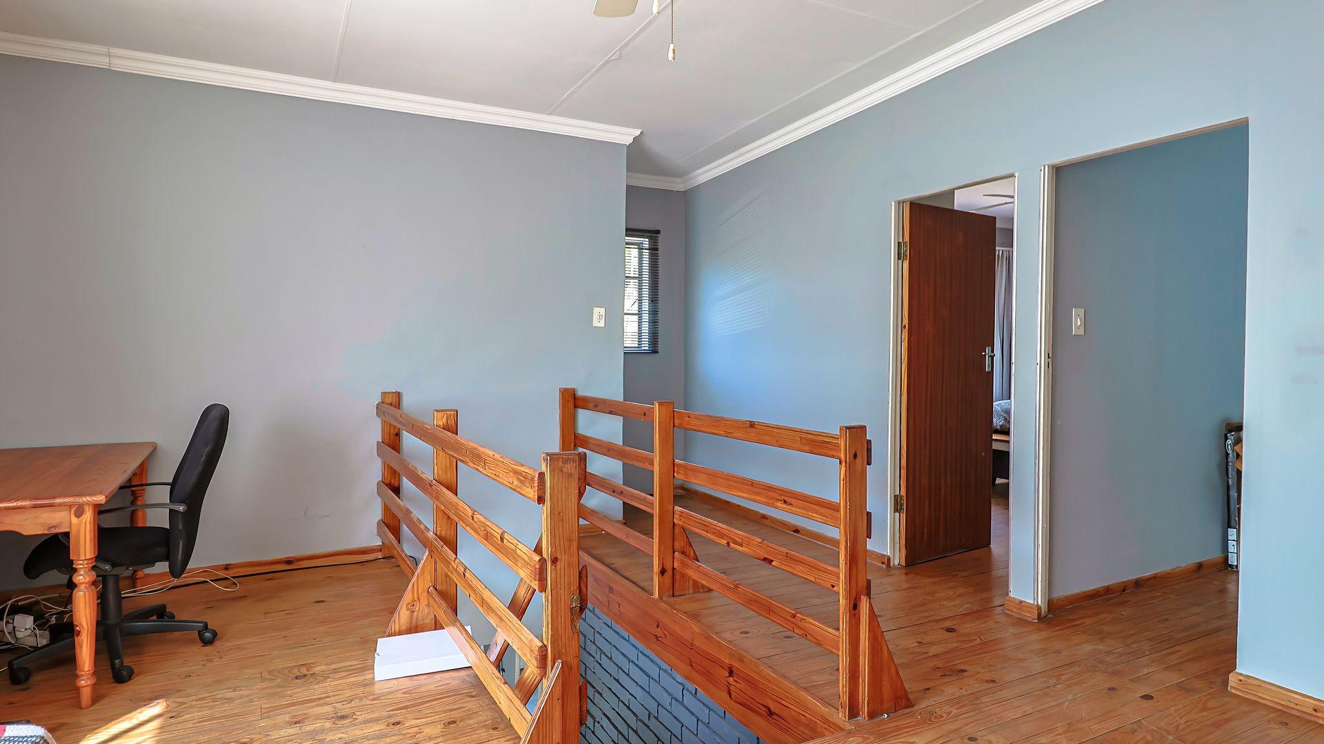  of property in Pierre van Ryneveld