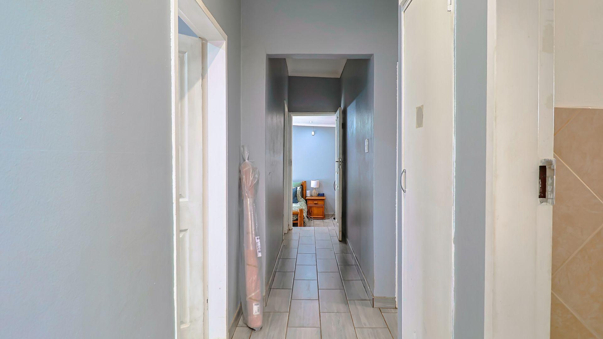  of property in Pierre van Ryneveld