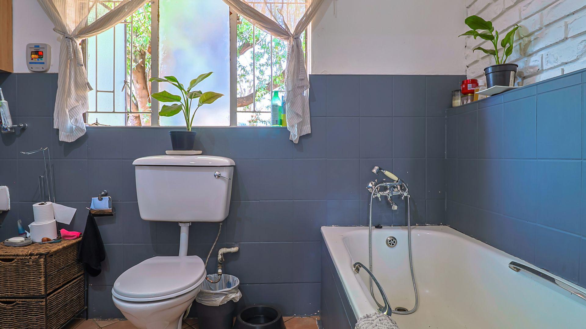  of property in Pierre van Ryneveld