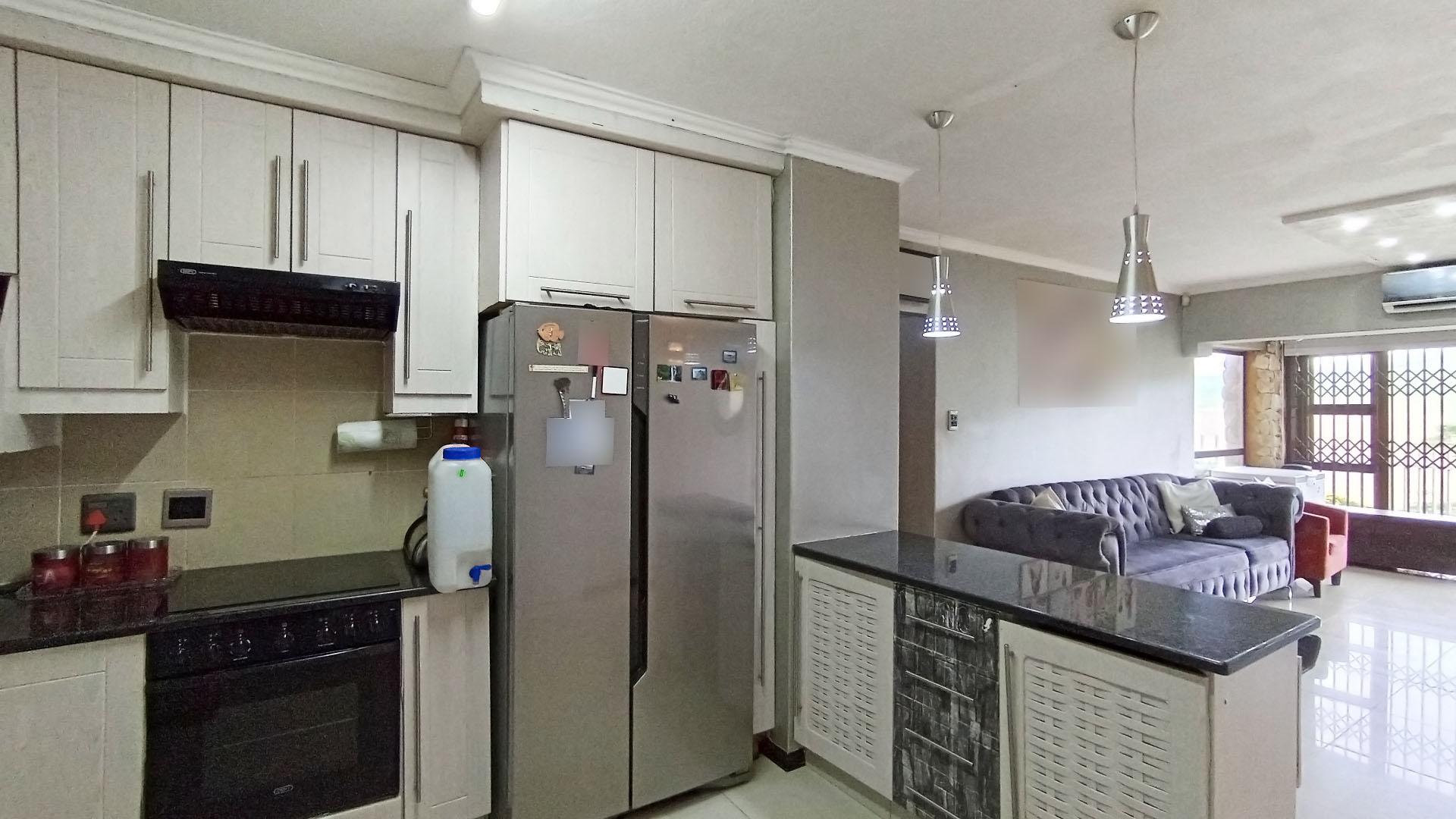 Kitchen - 12 square meters of property in Westbrook