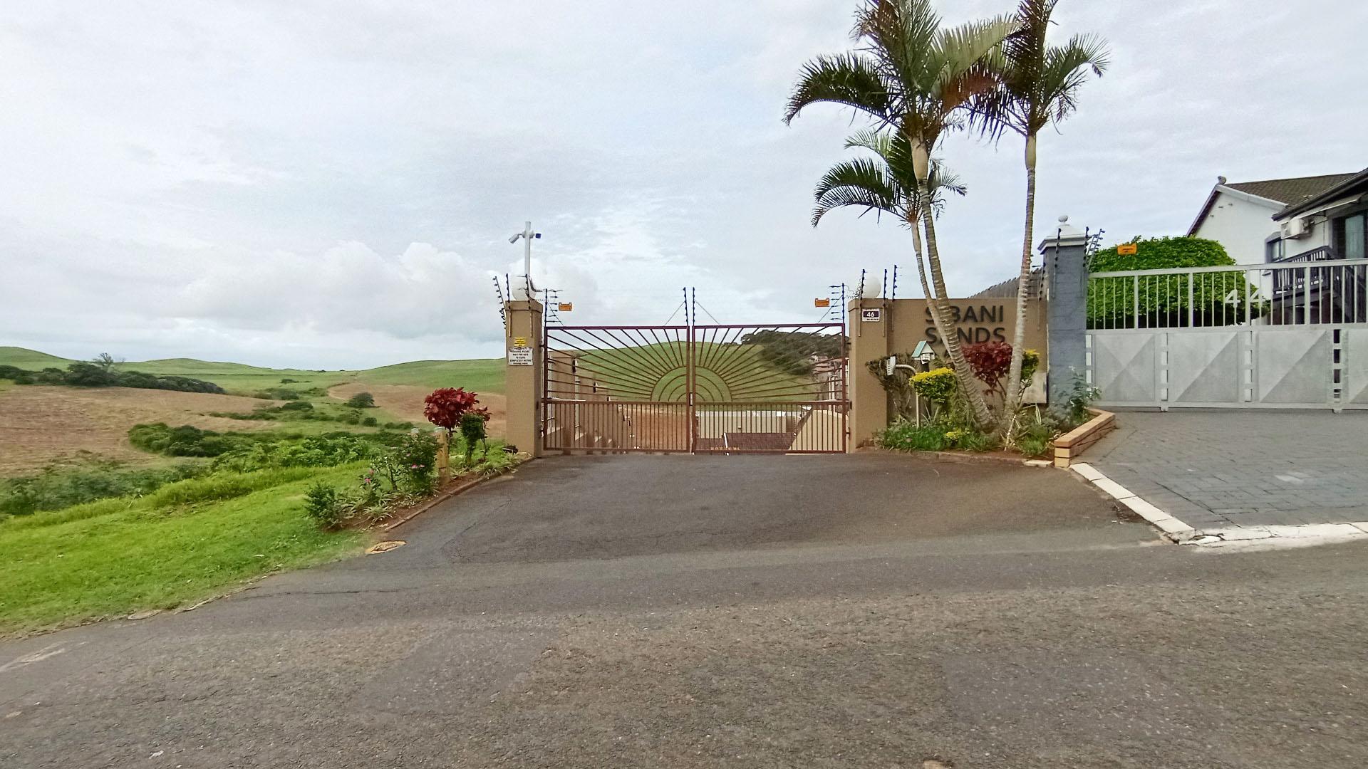 Front View of property in Westbrook