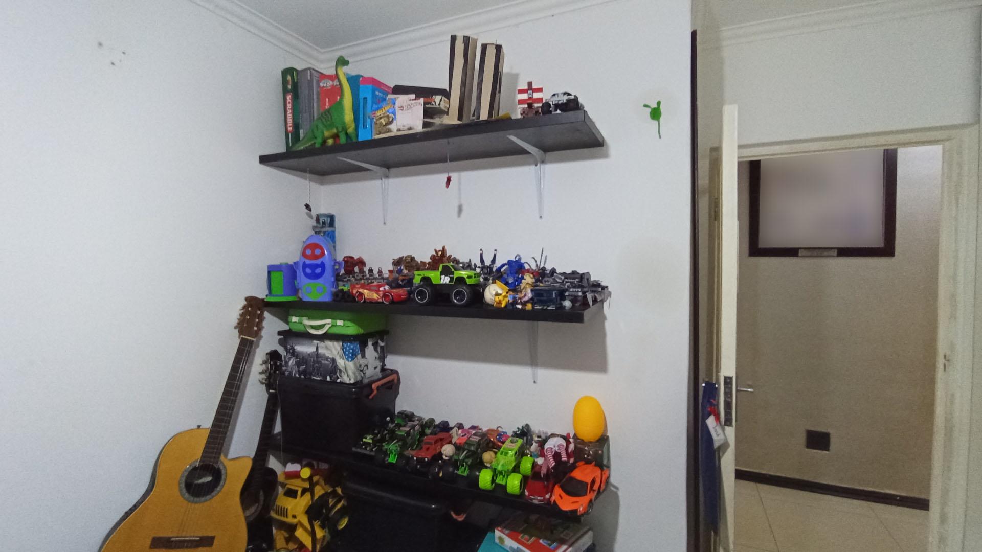 Bed Room 1 - 10 square meters of property in Westbrook