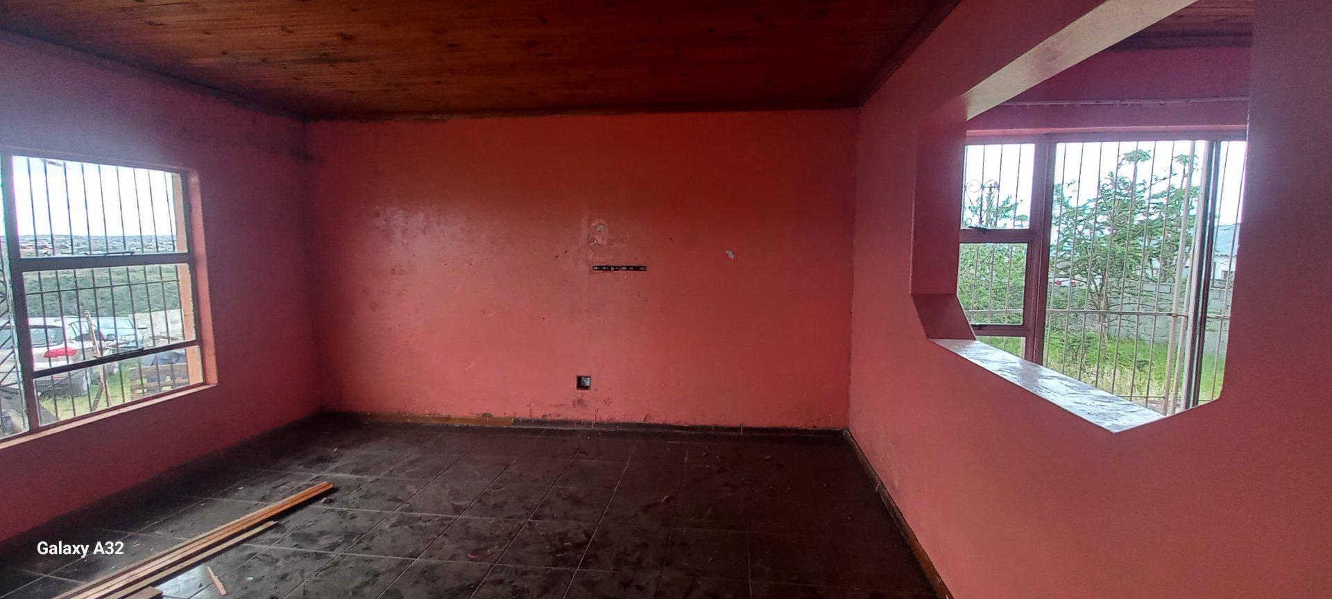  of property in Mdantsane