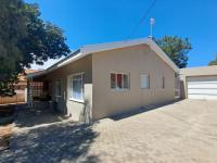  of property in Oudtshoorn