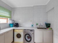  of property in Cresta