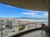  of property in Bloubergstrand