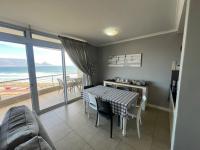  of property in Bloubergstrand