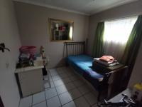  of property in Theresapark