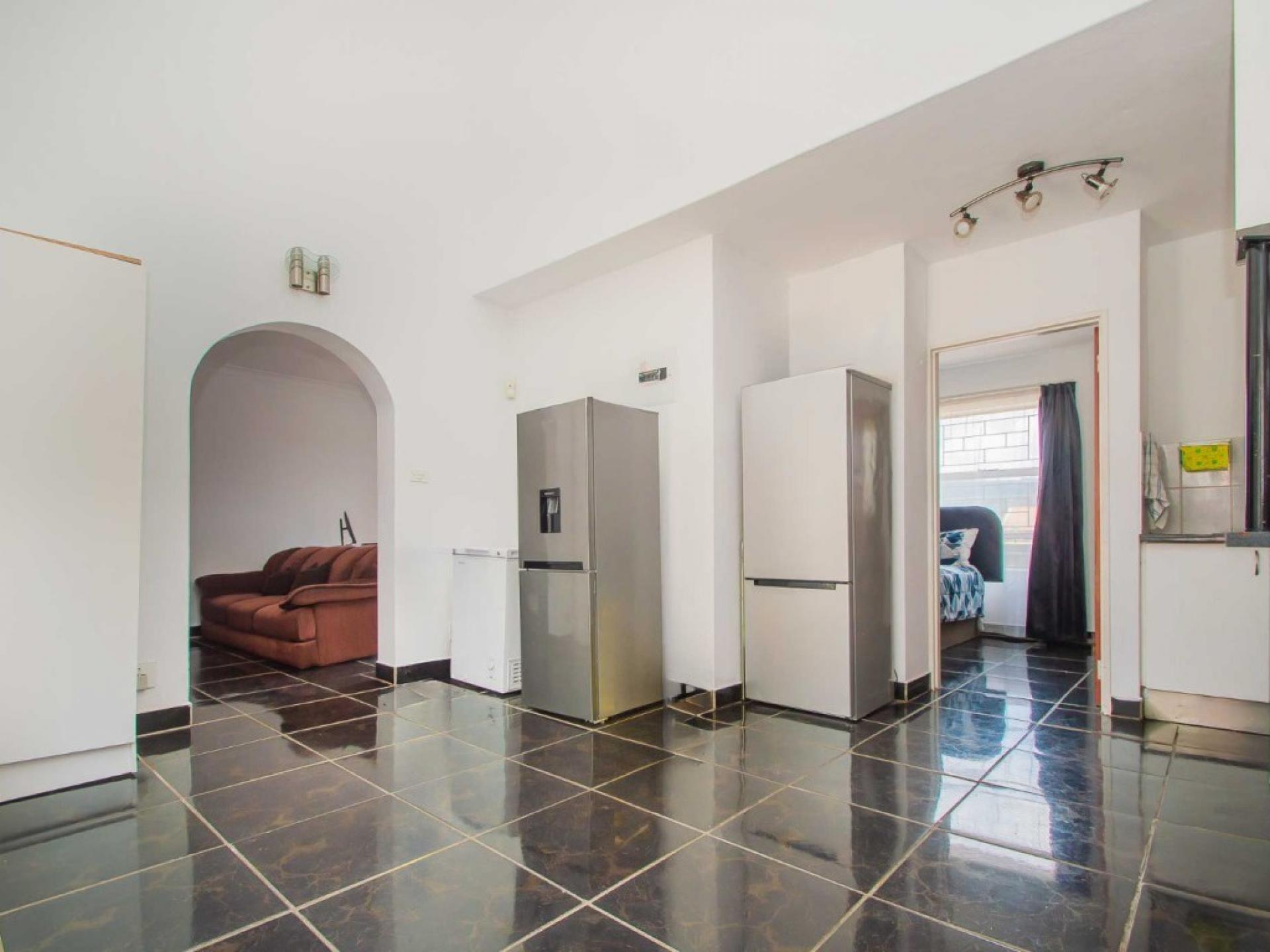  of property in Allen’s Nek