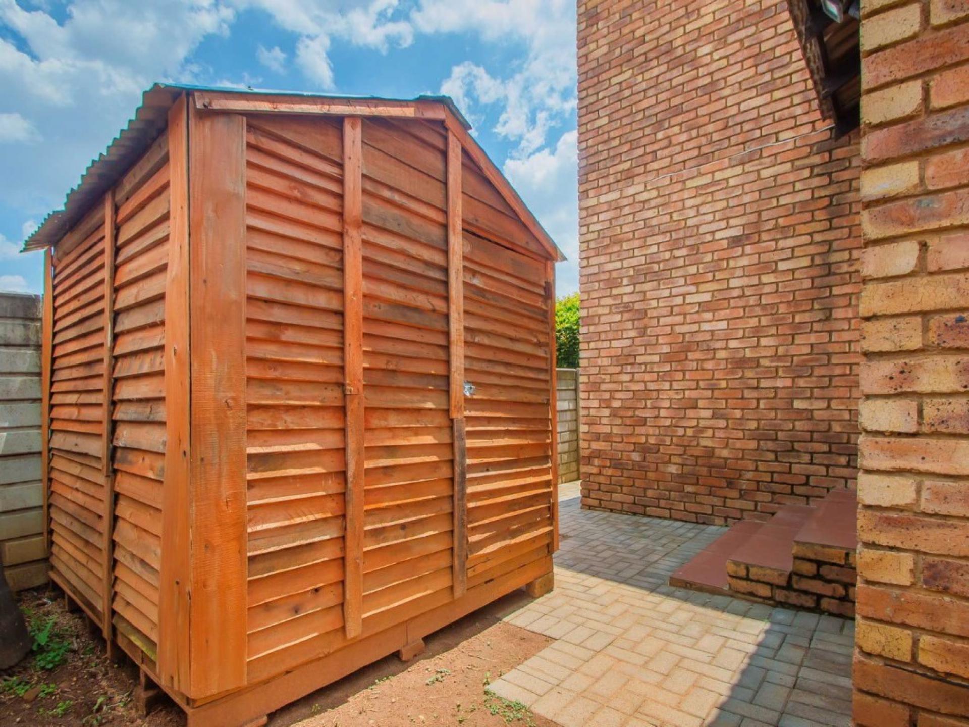  of property in Allen’s Nek