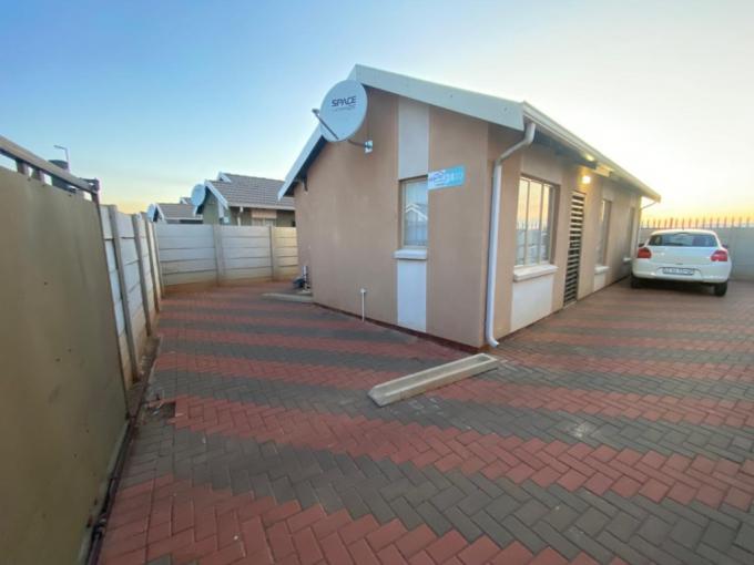 3 Bedroom House for Sale For Sale in Alberton - MR699499