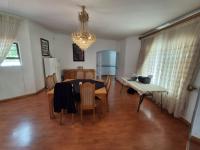  of property in Glenvista