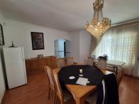  of property in Glenvista