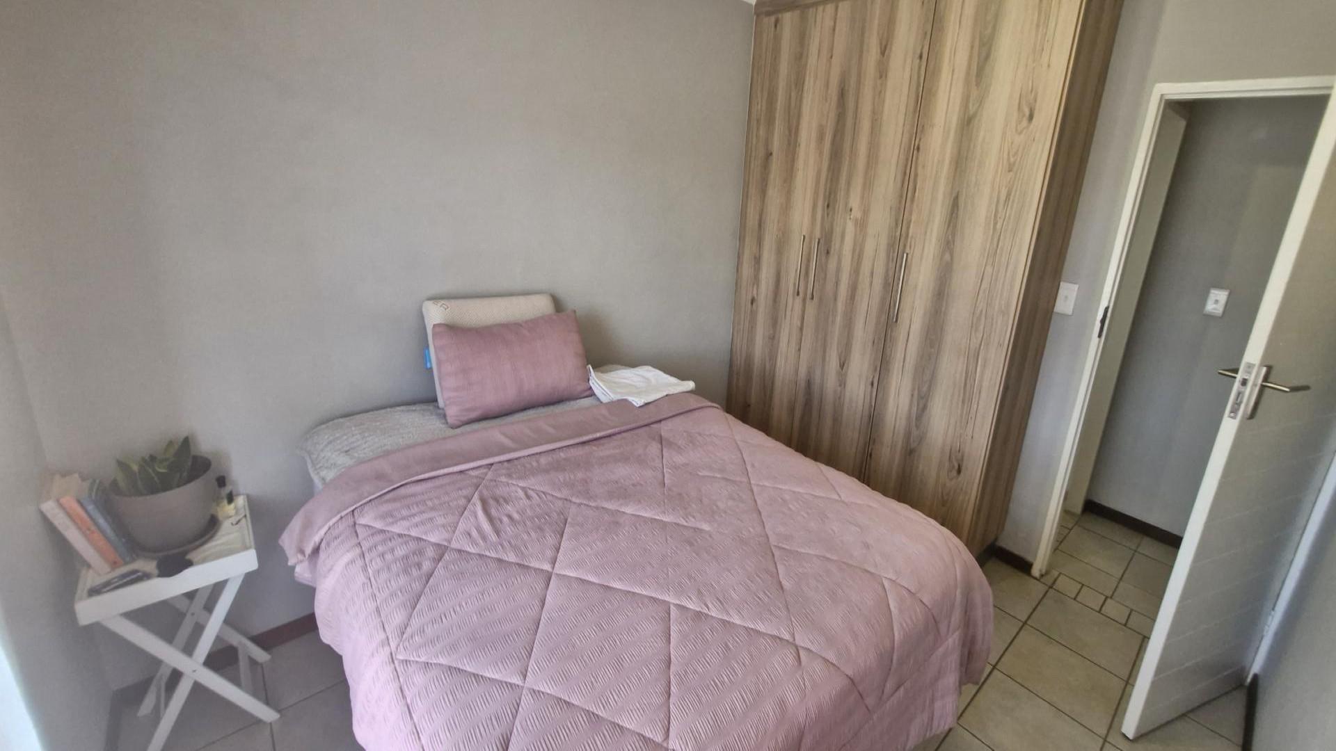 Bed Room 2 of property in Sagewood