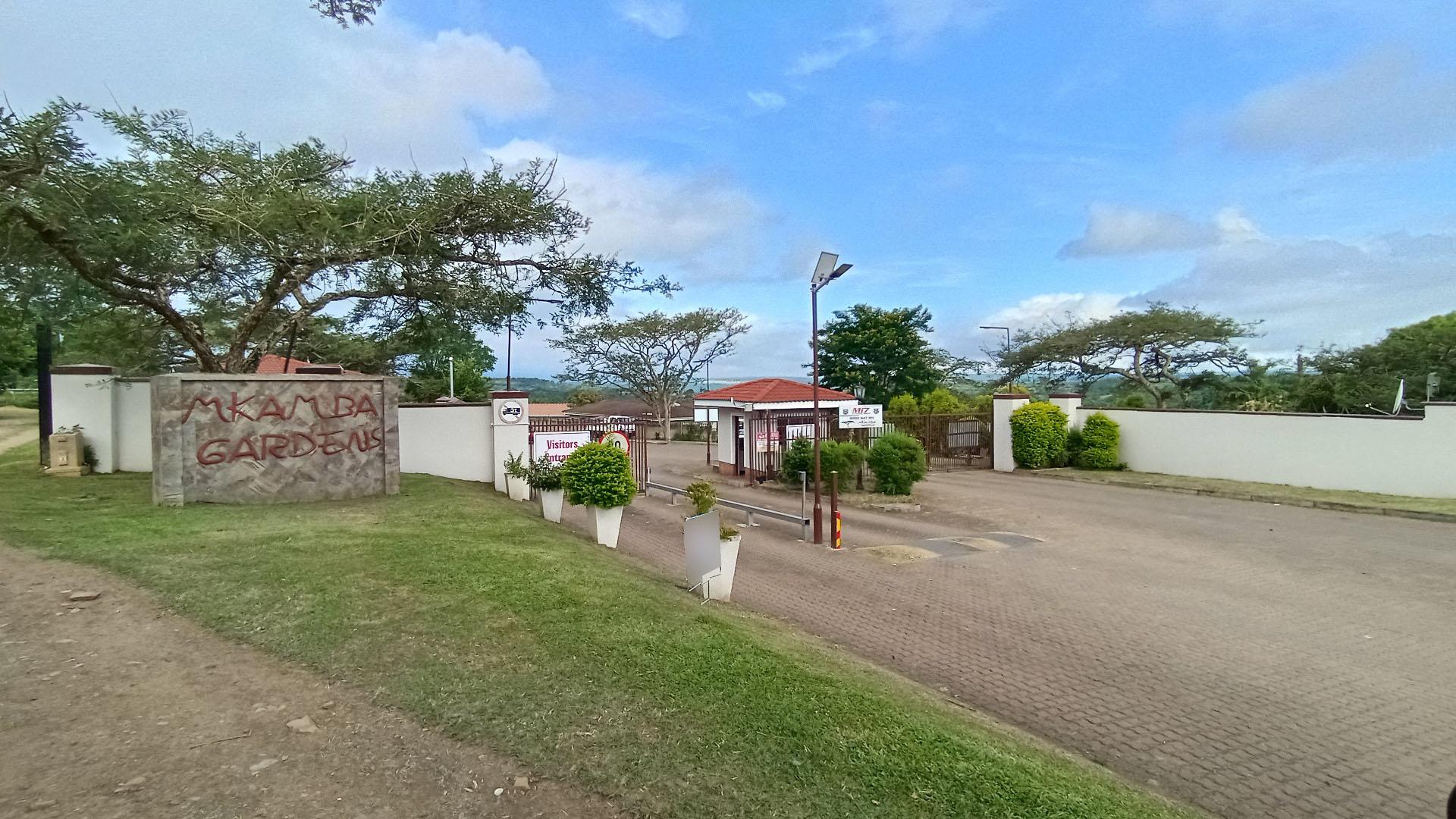 Front View of property in Lincoln Meade