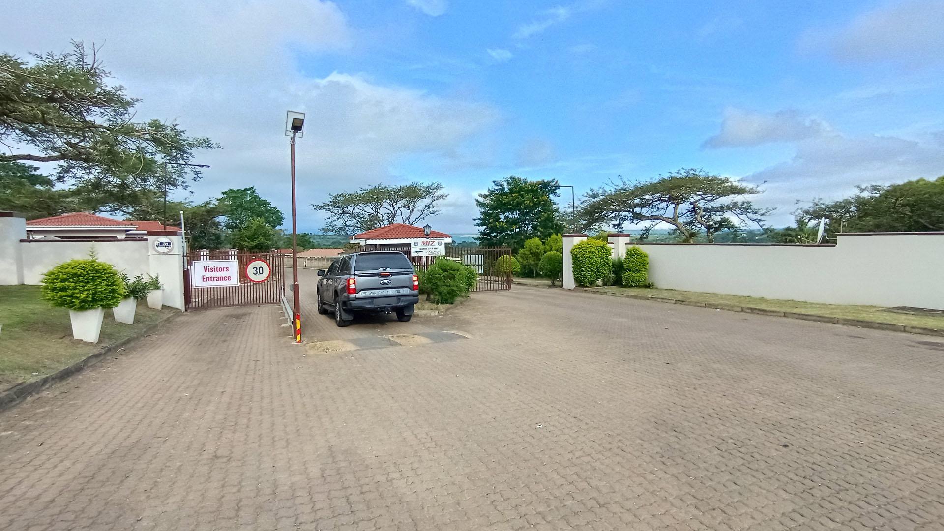 Front View of property in Lincoln Meade