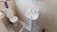 Bathroom 2 of property in Ormonde