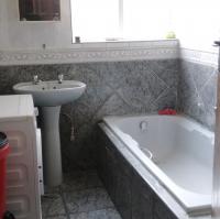  of property in Sunnyside