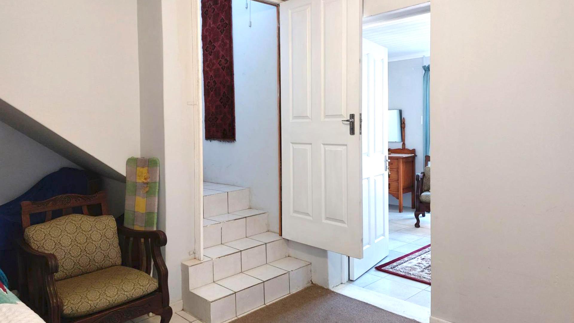 Spaces of property in De Kelders