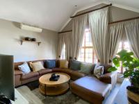  of property in Glenvista