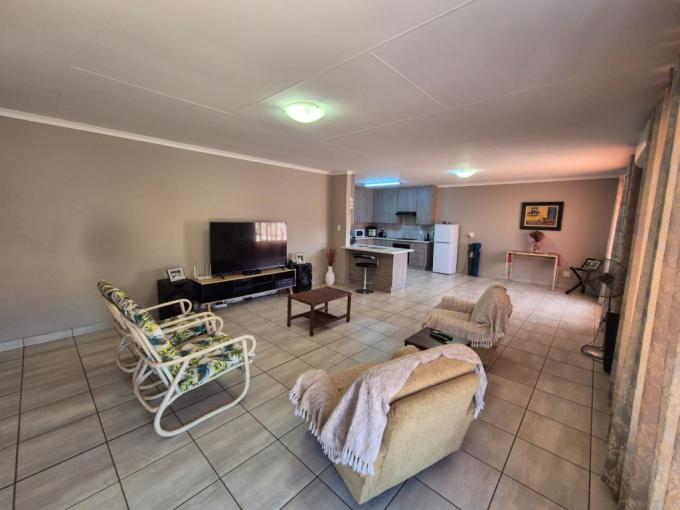 3 Bedroom House to Rent in Kathu - Property to rent - MR699537