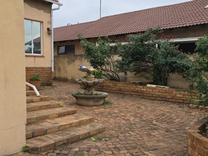 3 Bedroom House for Sale For Sale in South Hills - MR699579
